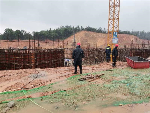 災后清理快速到位，重點項目及時復工——城投集團快速應對災情