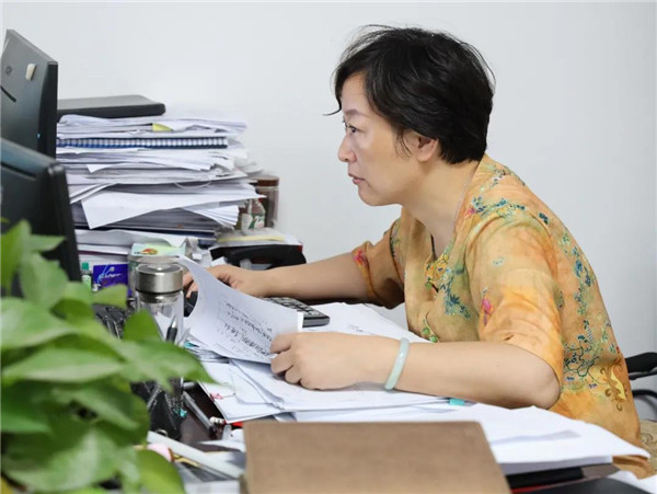 全市優(yōu)秀黨務(wù)工作者涂春珍：巾幗何須讓須眉，敢同日月爭光輝