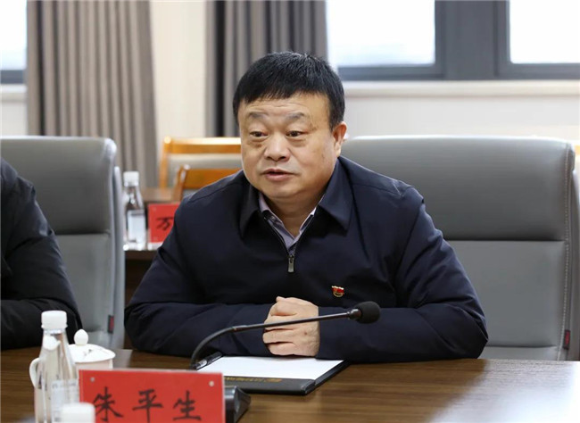 市國資委黨委書記、主任朱平生帶隊走訪慰問城投集團(tuán)